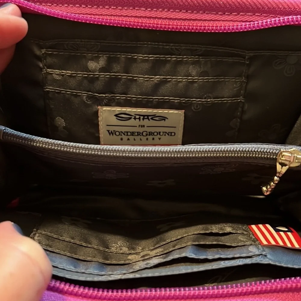 Harveys Trader Sams Wonderground Gallery Seatbelt Shag Grotto Classic Wallet NWT - Picture 4 of 4